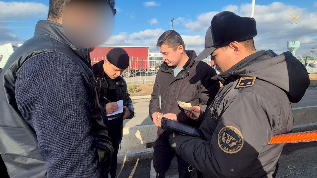 Инспекторга 800 минг сўм пора таклиф қилган шахсга нисбатан жиноят иши қўзғатилди