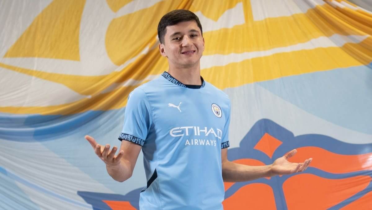 Абдуқодир Ҳусанов энг тезкор марказий ҳимоячилар рейтингида биринчи ўринни эгаллади