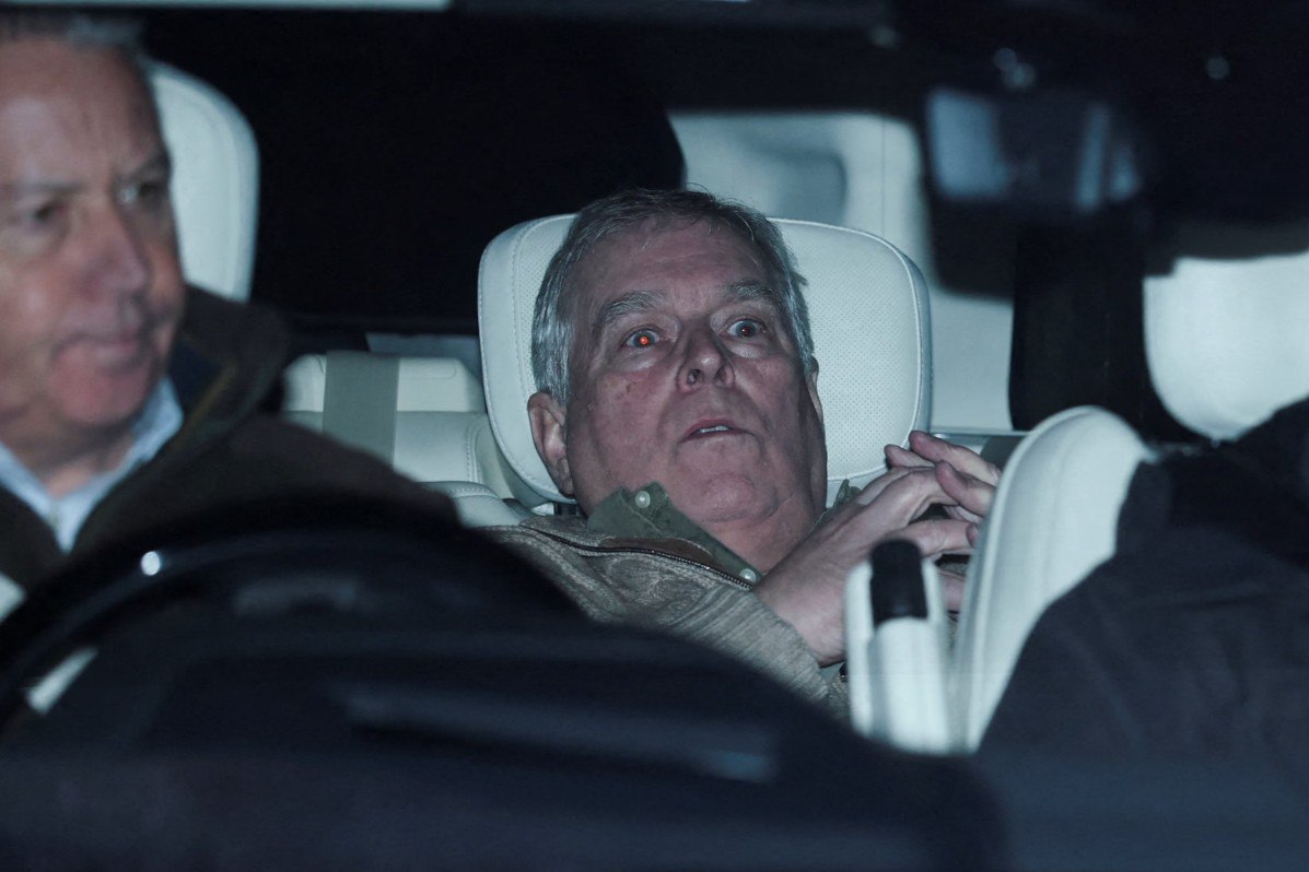 Шахзода Эндрю 12 соатлик сўроқдан сўнг қўйиб юборилди, тергов давом этмоқда