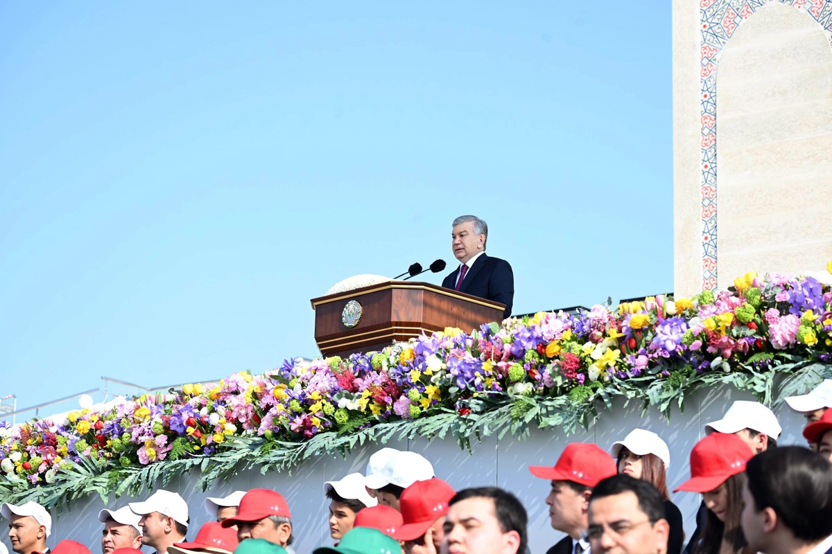 Шавкат Мирзиёев Ўзбекистон халқини Наврўз байрами билан табриклади