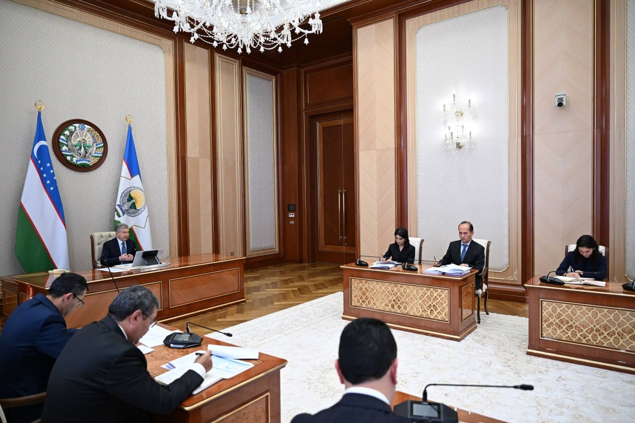 Тошкентда Халқаро молия маркази ва тижорат суди ташкил этилиши тасдиқлади