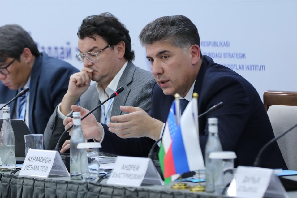 Акрамжон Неъматов: Ўзбекистон транспорт алоқаларининг барқарор архитектурасини шакллантирмоқда