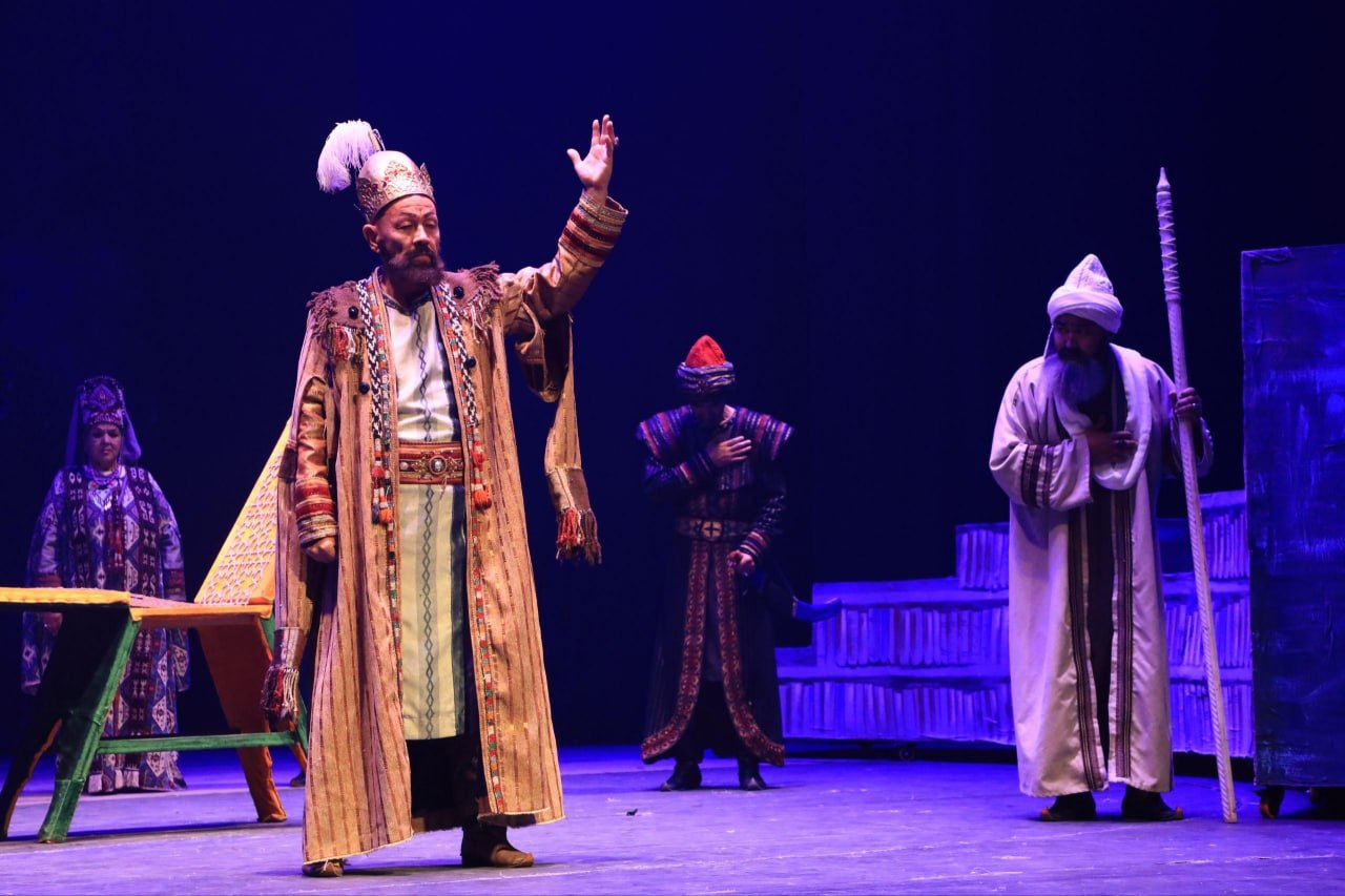 Самарқандда “Амир Темур образи саҳнада” фестивали бошланди