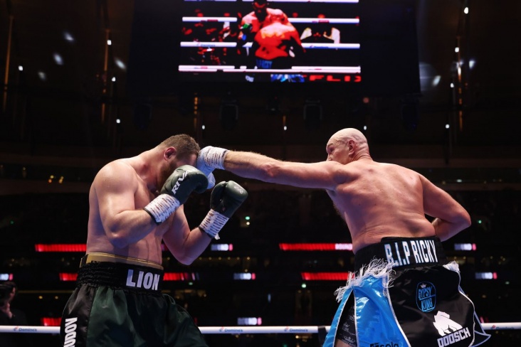 Бокс. Тайсон Фьюри Лондондаги турнирда Арсланбек Маҳмудовни мағлуб этди