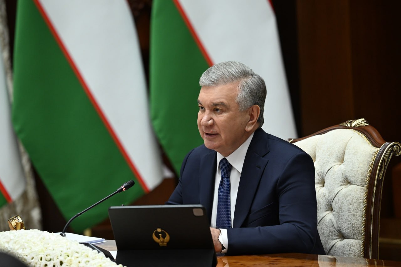 Президент қурилиш ва урбанизацияни масалалари бўйича йиғилиш ўтказди