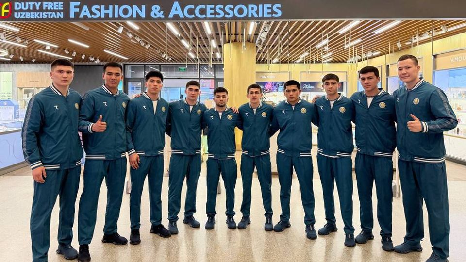 “Ўзбекистонда захира борасида муаммо йўқ” — Қозоғистонлик мутахассис ўзбек боксчилари ҳақида