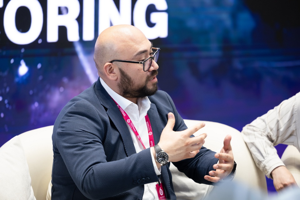 INNOPROM. Ucell ekologik monitoringni taklif qilmoqda