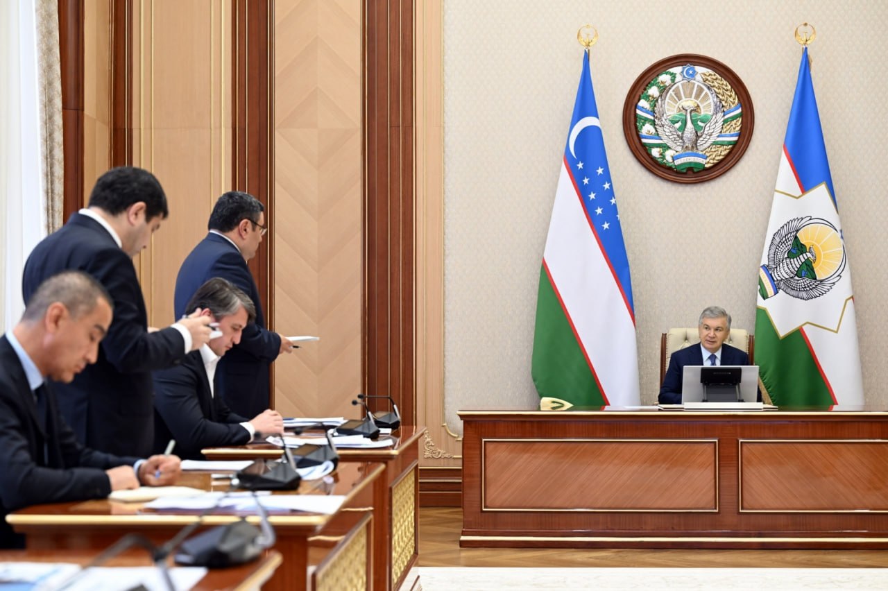 Президент гидроэнергетика соҳасини ривожлантириш бўйича янги лойиҳалар ва устувор йўналишларни белгилаб берди