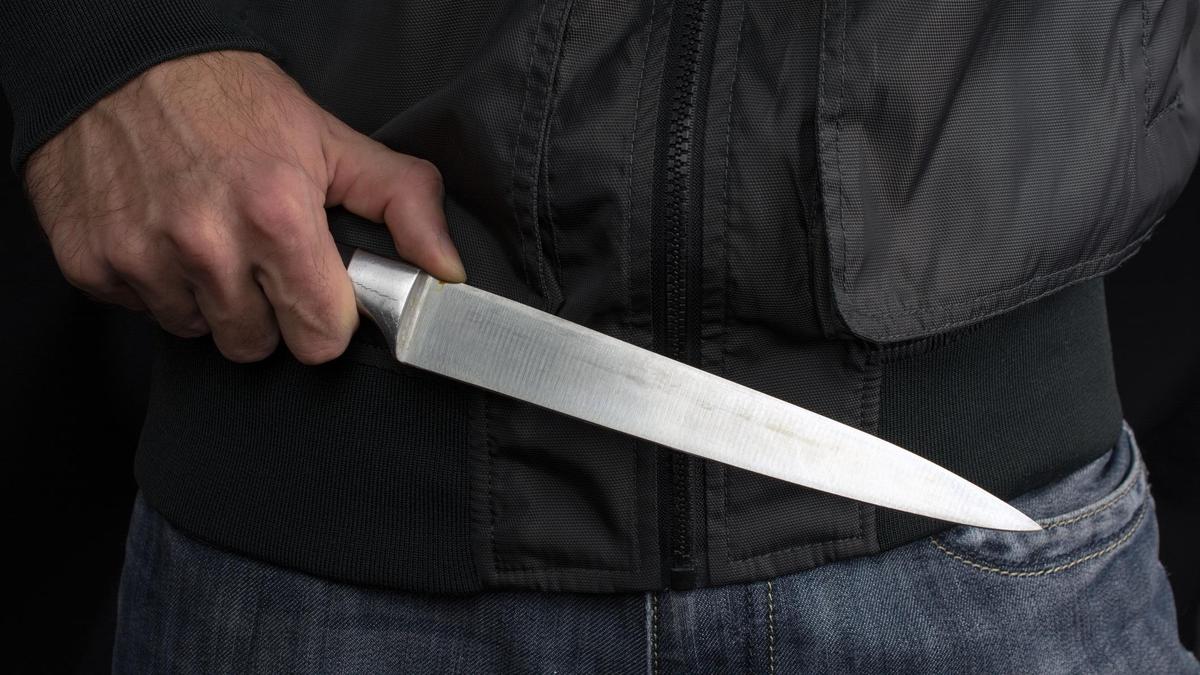 Наманганда битирув либоси кетидан чиққан жанжал оқибатида 18 ёшли мактаб ўқувчиси ўлдирилди