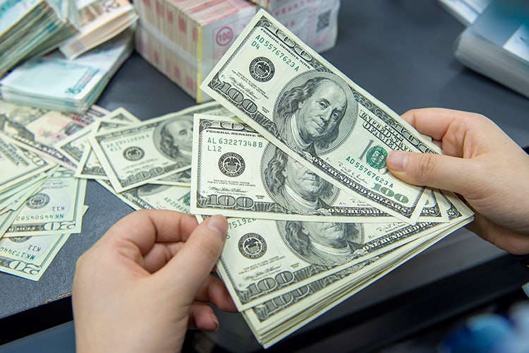 Тошкентда банк ходимлари депозит ҳисобварағидан 500 минг доллар талон-торож қилинганликда гумонланмоқда