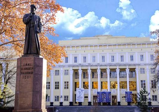 Фанлар академияси Алишер Навоий номидаги Адабиёт музейи атрофидаги муҳокамалар бўйича расмий баёнот берди