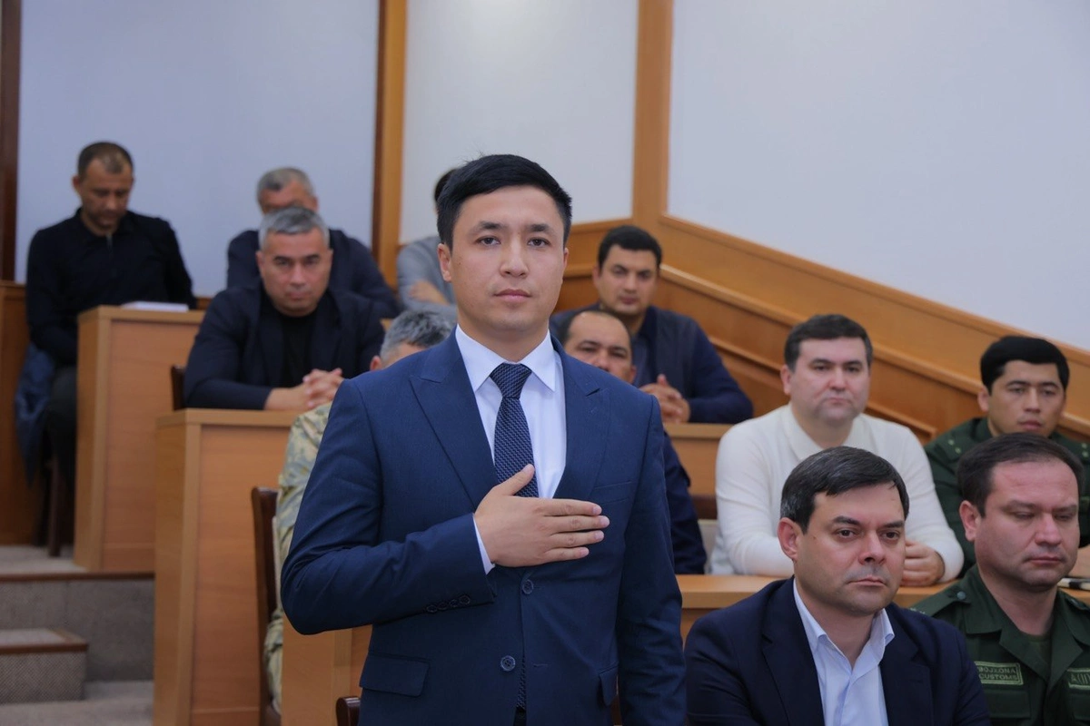 Яккасарой туманига Акмал Жумабоев ҳоким этиб тайинланди