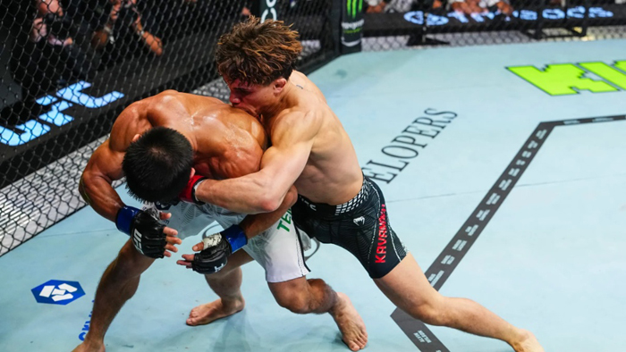 UFC. Рамазон Темиров Лонер Каванага мағлуб бўлди (видео)