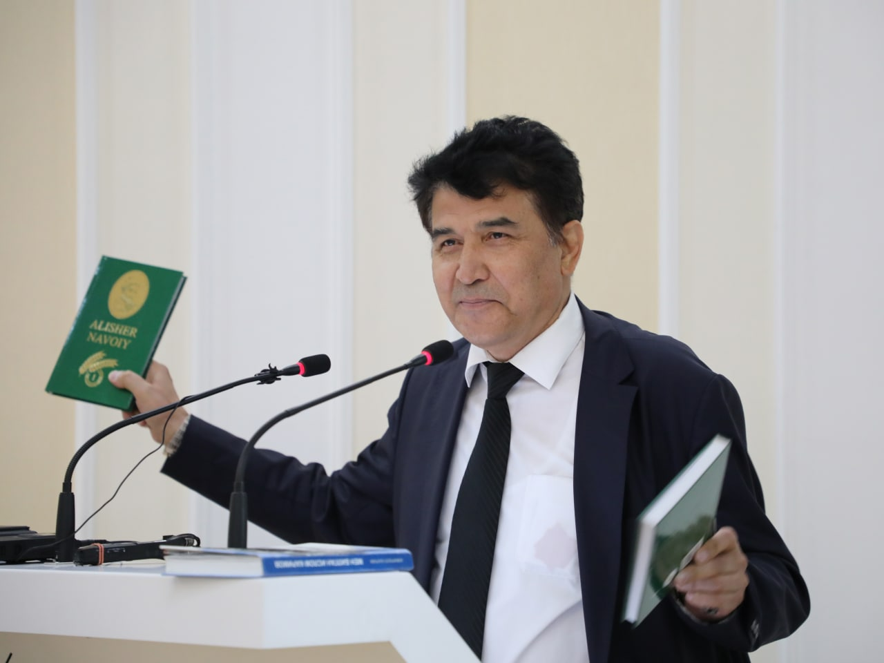 Ислом Каримов номидаги кутубхона фойдаланишга топширилди — фото