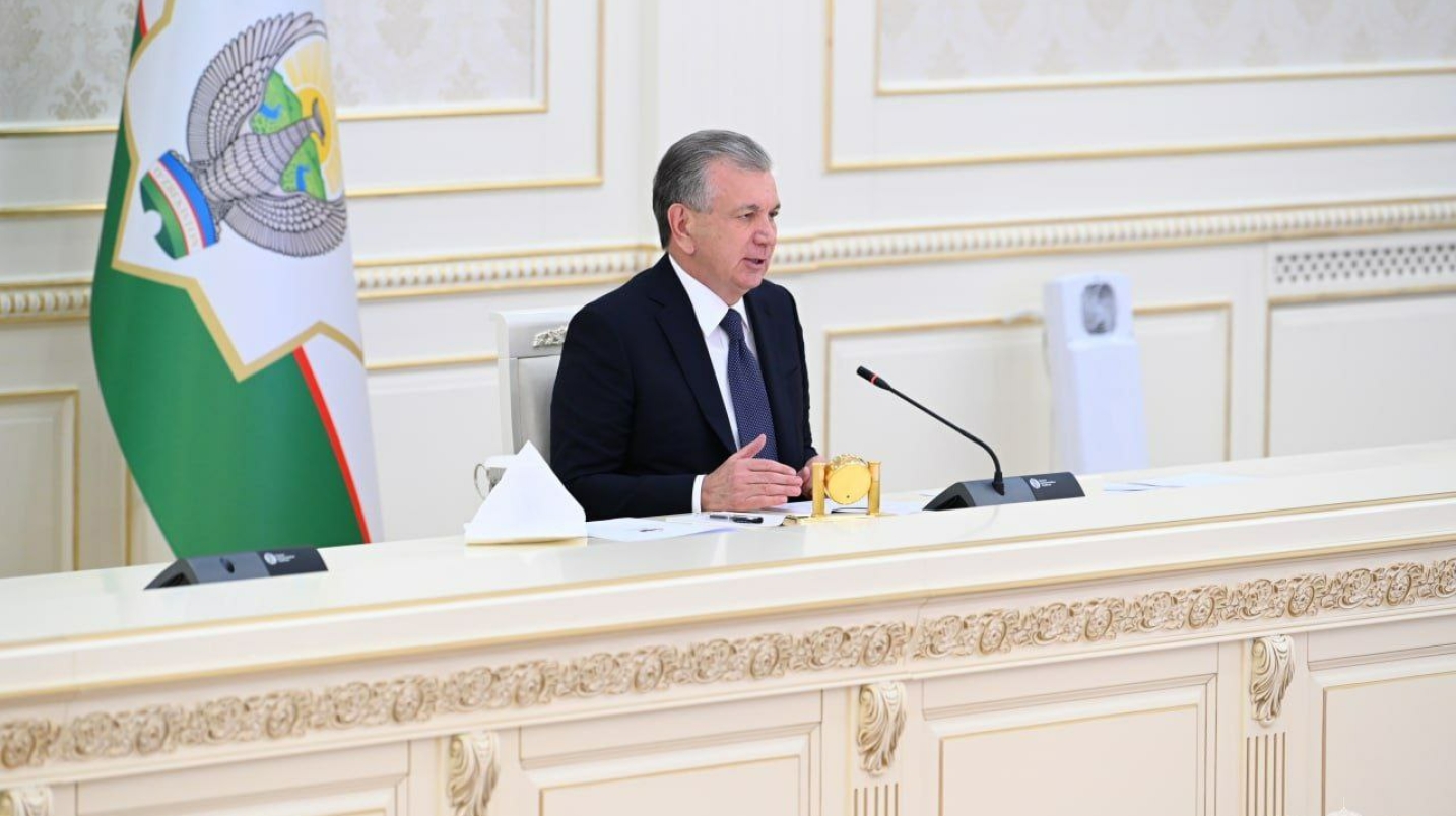 Президент туризм соҳасидаги камчиликлар сабаб 14 та туман ҳокимларини ишдан олди