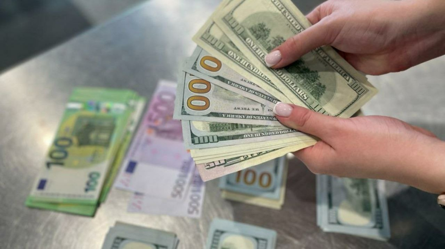 Домодедовода Ўзбекистонга қарийб $50 мингни ноқонуний олиб киришга уринган Россия фуқароси ушланди