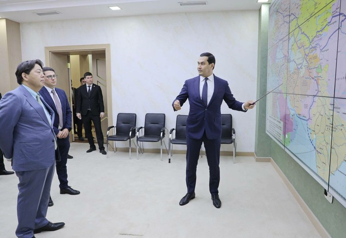 Кредитлар, Афғонистон, Украина. Япония ТИВ раҳбарининг Ўзбекистонга ташрифининг асосий мавзулари