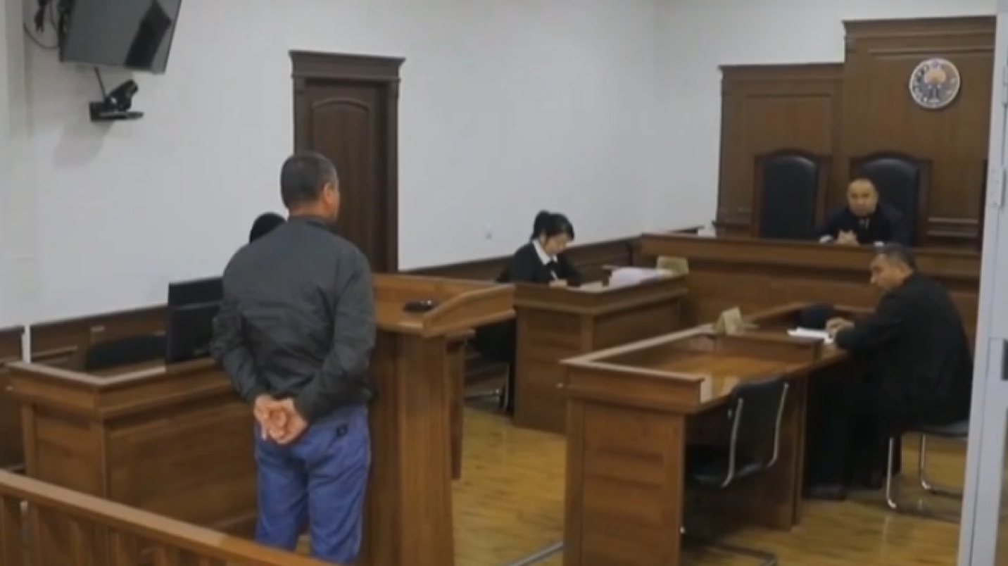 Андижонда 38 кишидан пул олиб, четга қочиб кетган шахс ушланди