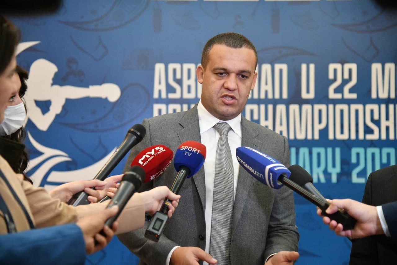 Умар Кремлёв IBA президентлигига қайта сайланди