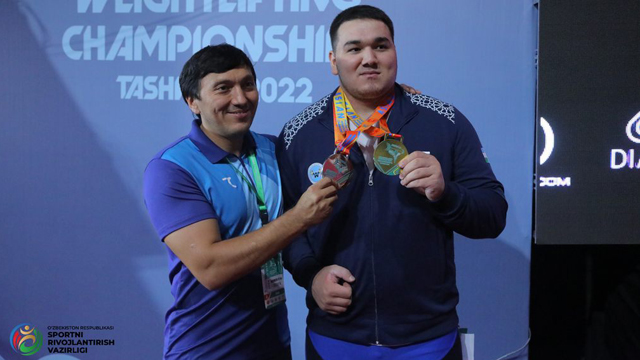 Жўрабек Зоиров: «Осиё чемпионатида ёшларимиз ҳар бир вазн тоифасида шахсий рекордларини янгилашди»
