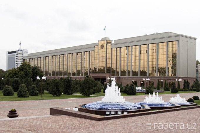 Барча вазирликлар иш услубини ўзгартиради ва аҳолига хизмат кўрсатиш сифатини оширади