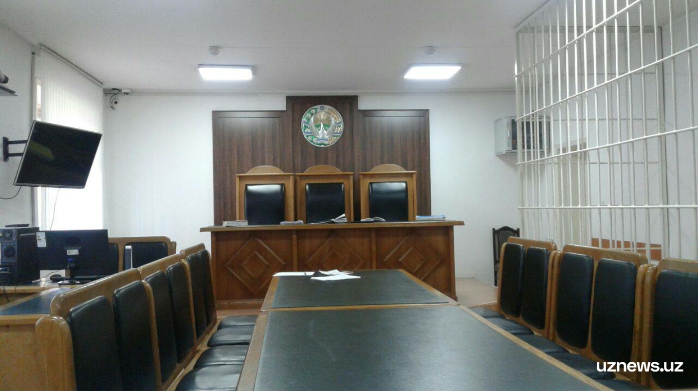 Самарқандда 13 ёшли қизни 2 йил давомида зўрлаб, ҳомиладор қилган эркак 12 йилга қамалди