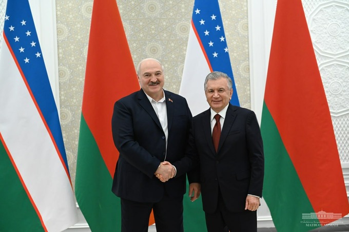 Шавкат Мирзиёев ва Александр Лукашенко учрашув ўтказди