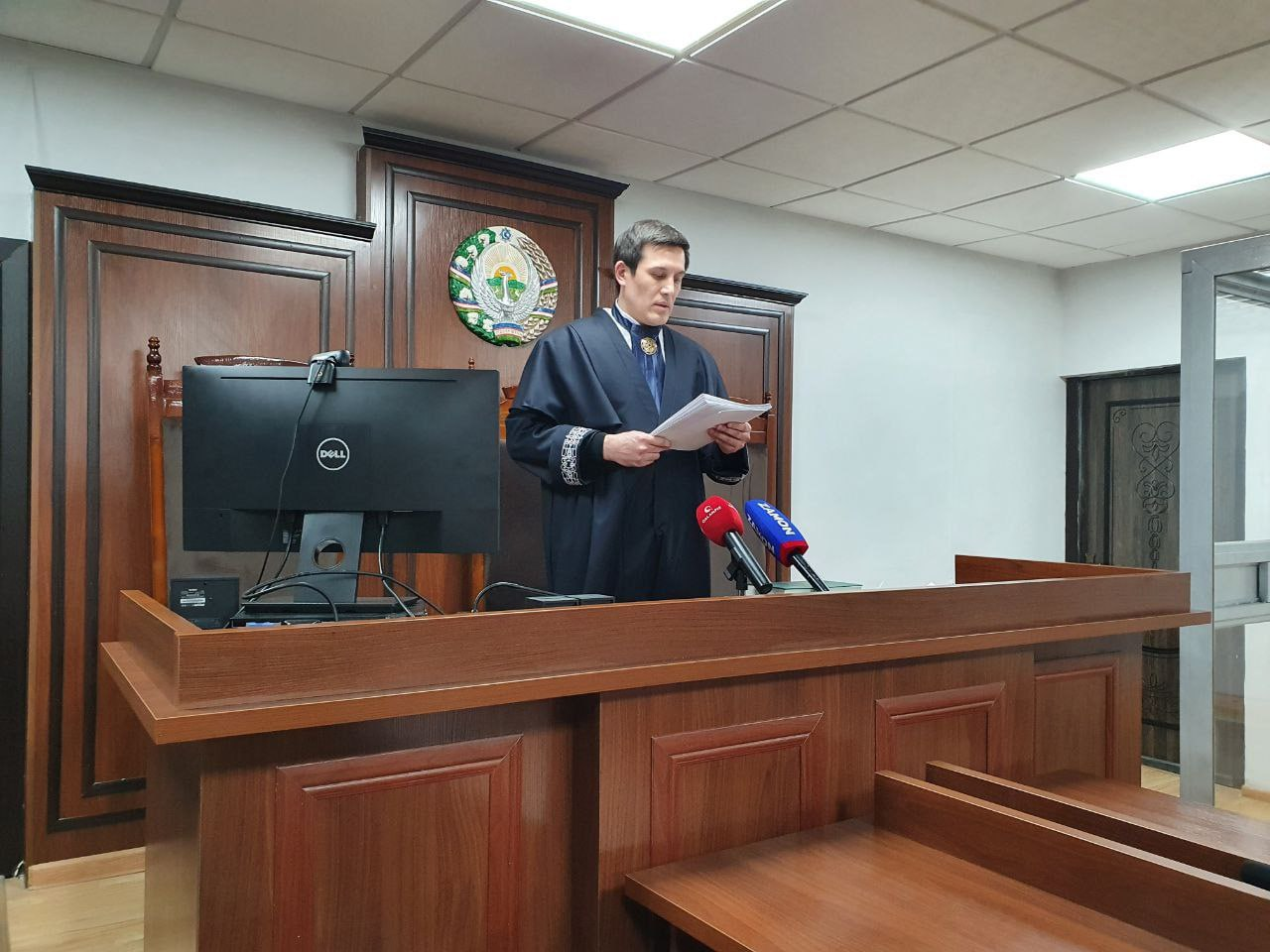 Ёлғон ахборот тарқатган тез тиббий ёрдам ҳайдовчиси огоҳлантирилди