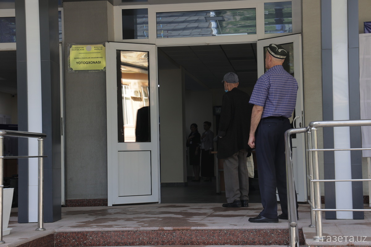 Фото: Тошкентдаги референдум участкаларида овоз бериш жараёнлари