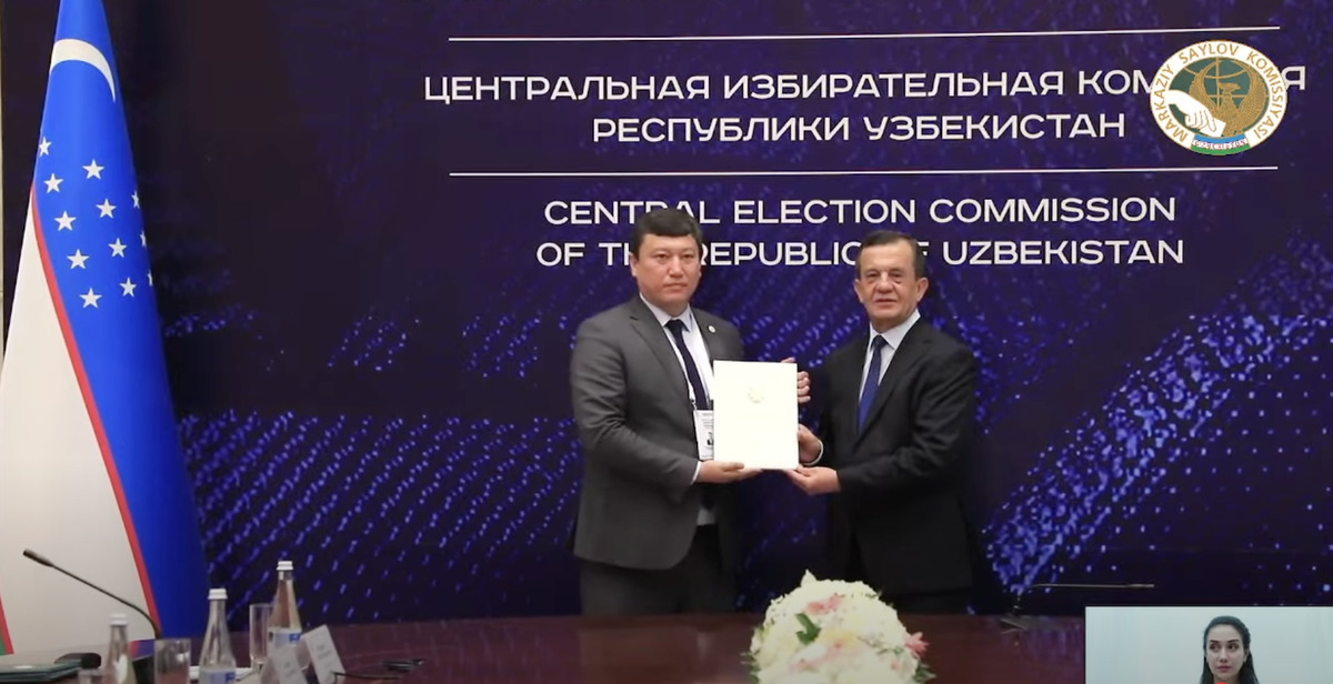 МСК барча бешта партиянинг президент сайловида қатнашишига рухсат берди