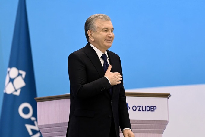 Шавкат Мирзиёев ЎзЛиДеПдан президентликка номзод этиб тасдиқланди. Унинг дастуридаги асосий масалалар