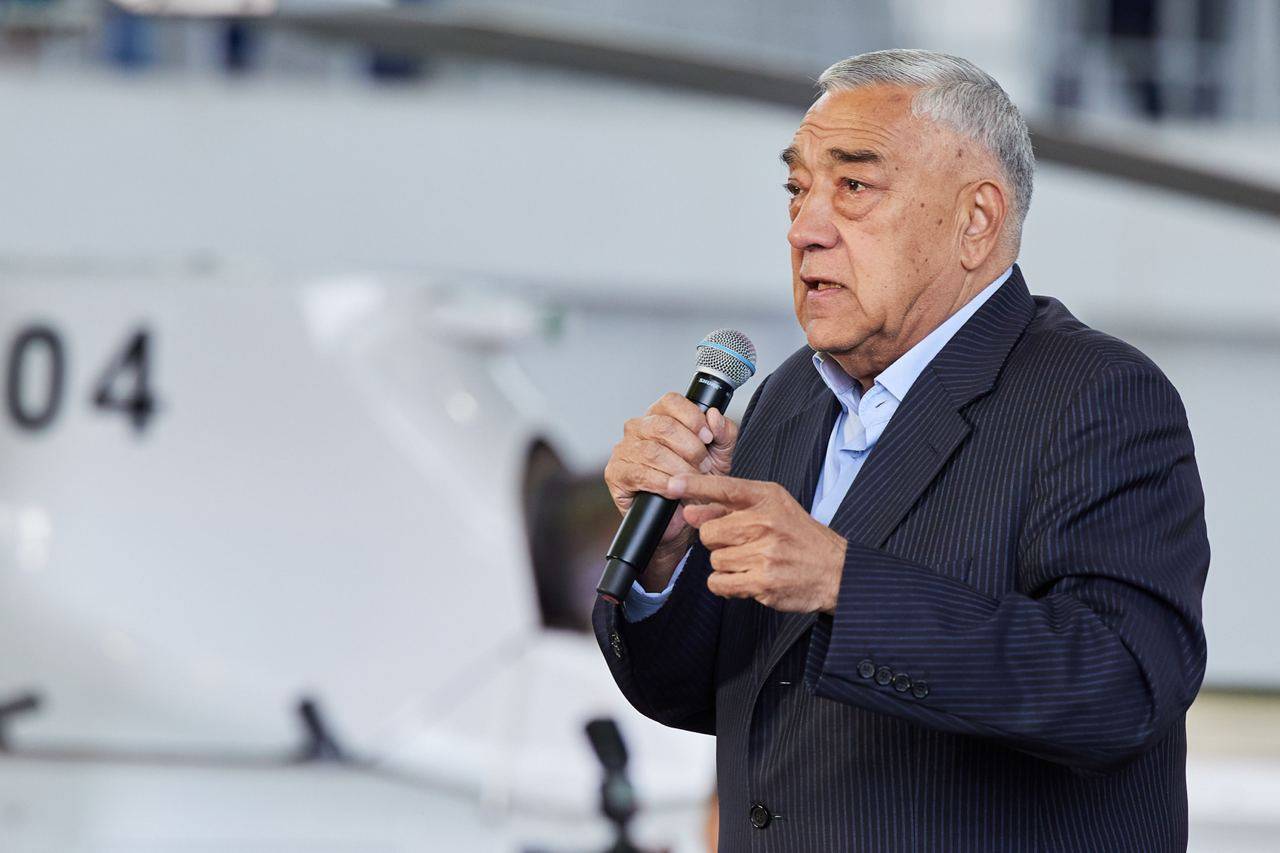 Uzbekistan Airways Technics мажмуасида янги Конституция бўйича референдум тарғибот тадбири бўлди — фото