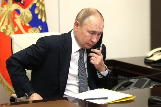 Владимир Путин Шавкат Мирзиёевни Россиядаги вазиятдан хабардор қилди