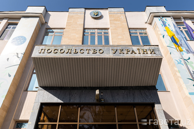 Украина элчихонаси Ўзбекистон фуқароларини Россиянинг Украинага қарши урушида қатнашмасликка чақирди