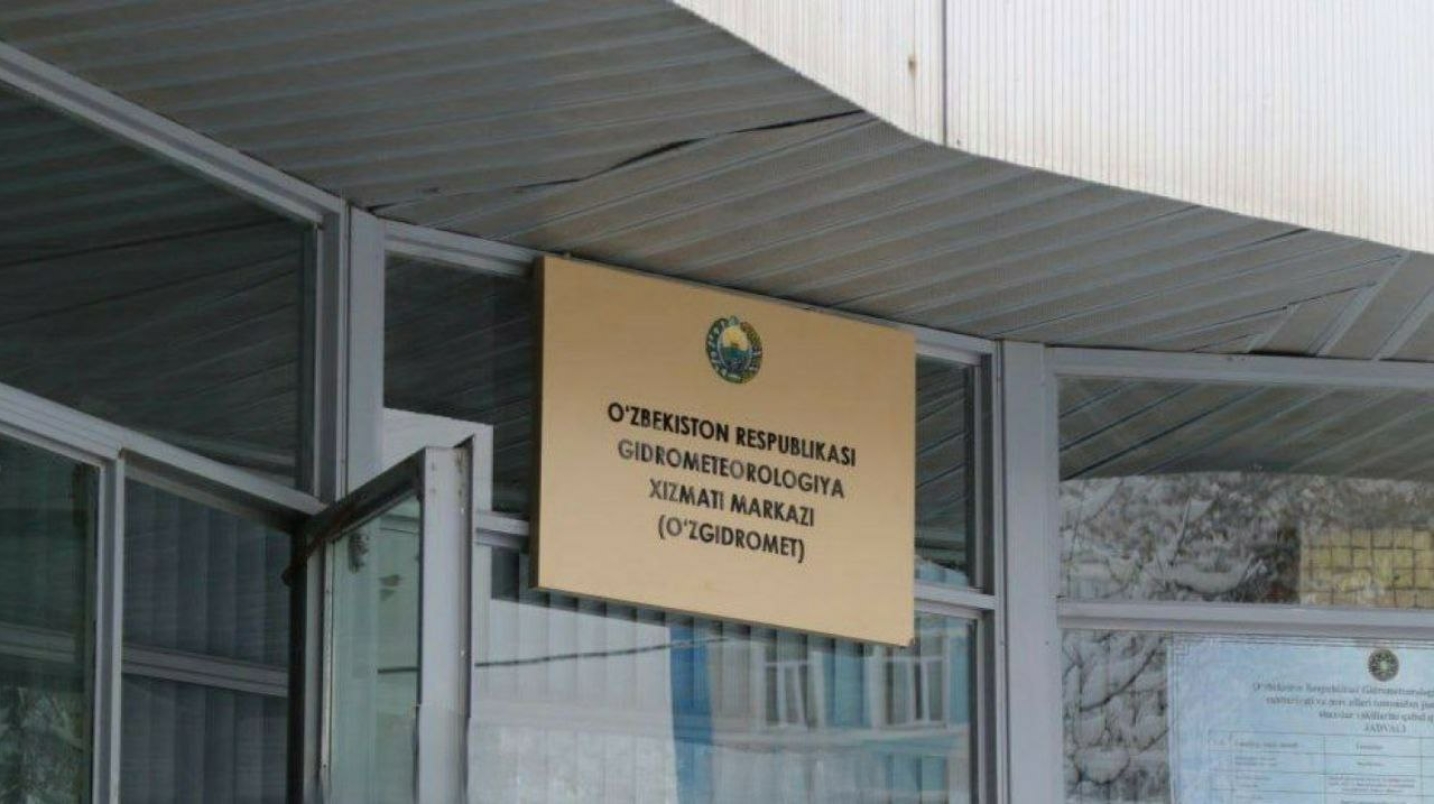 Гидрометеорология раҳбари ўзи ва ўринбосарини рағбатлантирувчи буйруқ чиқаргани айтилди