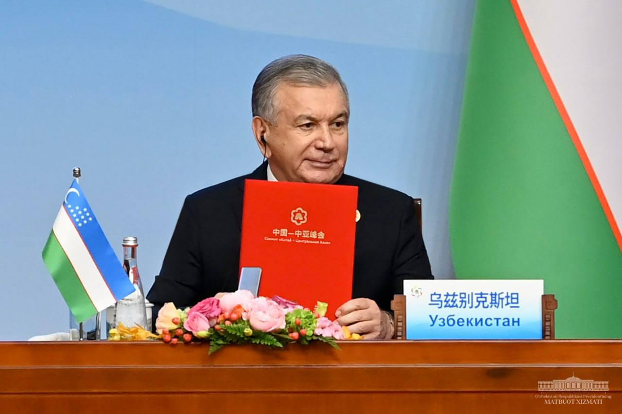 Шавкат Мирзиёев МО президентларига Хитой билан кўпроқ товар айирбошлашни таклиф қилди