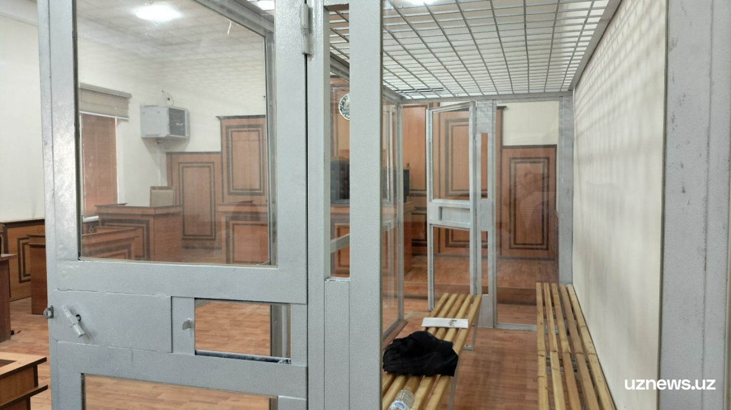 Қашқадарёда 13 ёшли қизни зўрлаган меҳрибонлик уйи «отаси»га суд ҳукми ўқилди