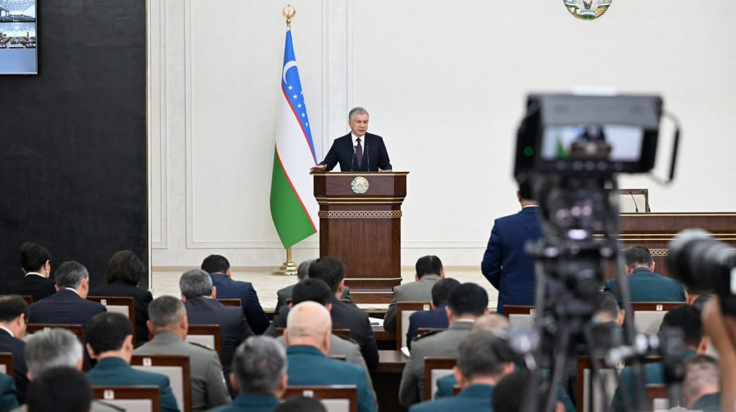 Президент боғчада болаларга маъруза ўқиган «участкавой»ларни танқид қилди