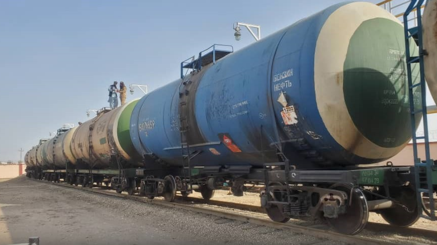 Толибон қайтариб юборган 67 та цистернадаги нефть ҳақиқатда сифатсизмиди?