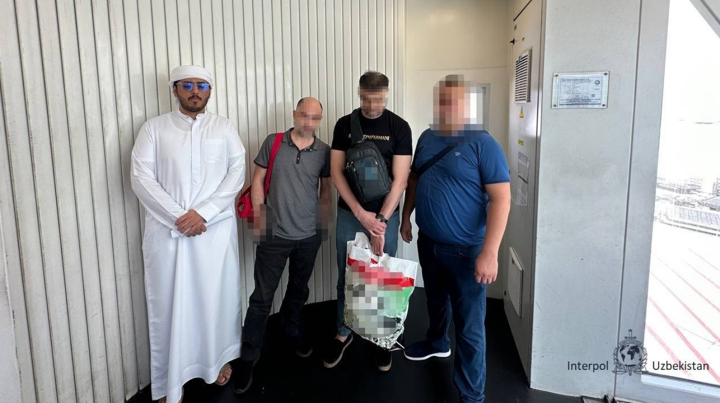 Катта миқдорда фирибгарлик қилиб, халқаро қидирувдаги икки жиноятчи Тошкентга олиб келинди
