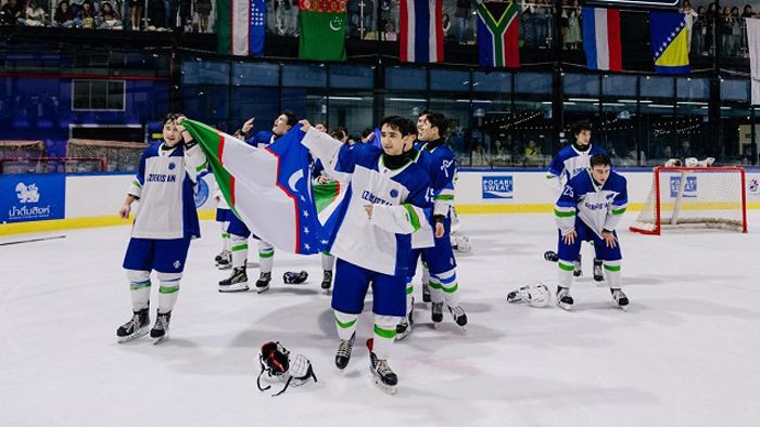 Хоккей. ЖЧнинг ўз дивизионида чемпион бўлган Ўзбекистон U18 терма жамоаси Тошкентда кутиб олинди (видео)