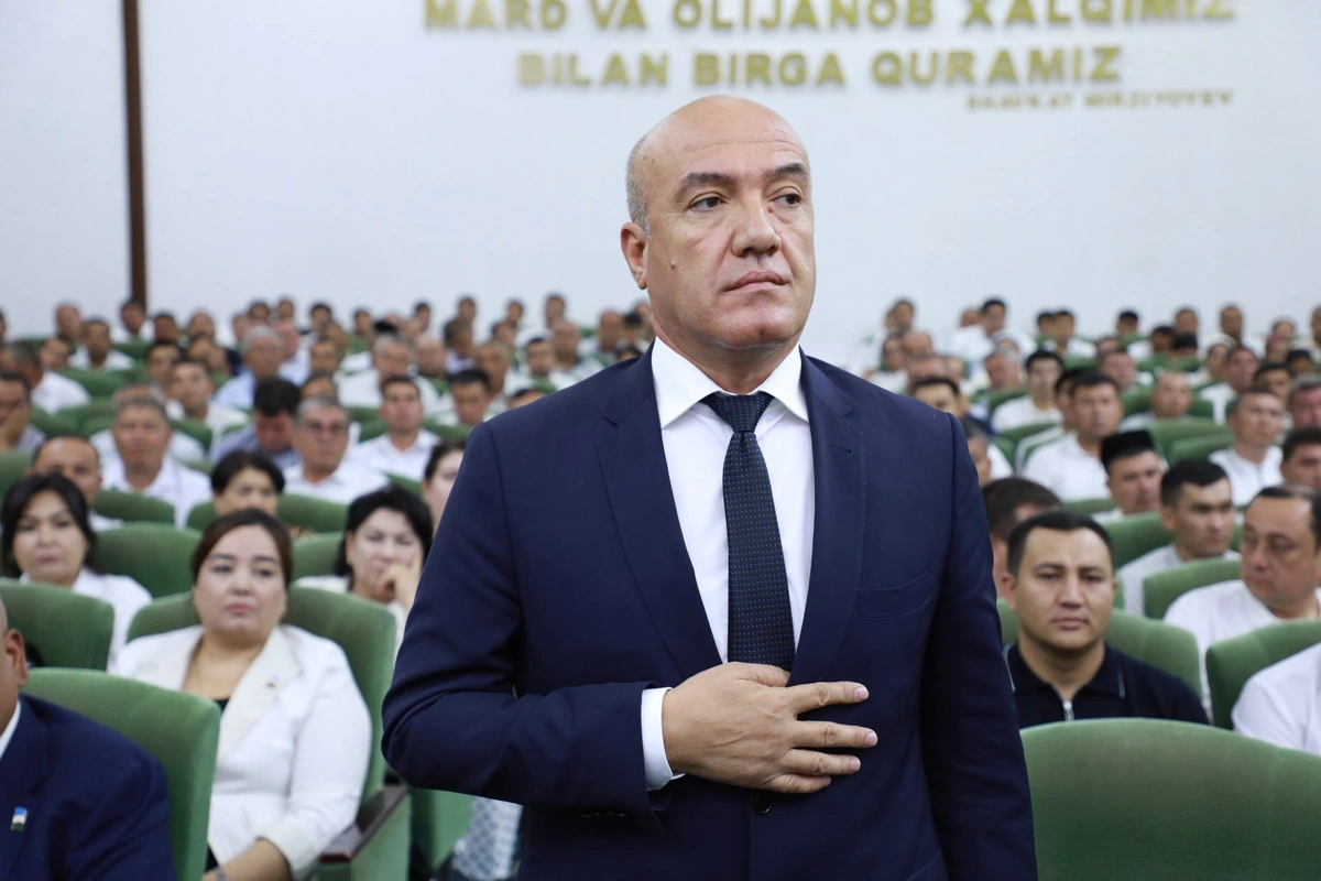 Ургут, Тойлоқ ва Пайариқ туманларига янги ҳокимлар тайинланди
