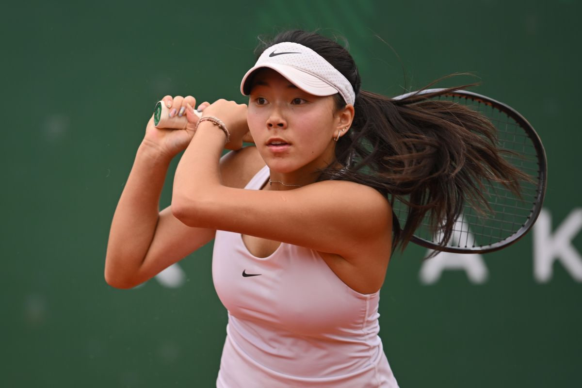 Ўзбекистонлик уч теннисчи Roland Garros мусобақасининг чорак финалига йўл олди