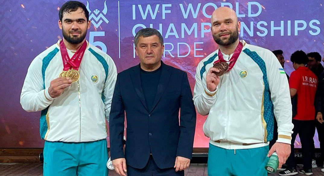 Оғир атлетика. Жўраев ва Нурудиновнинг медаллари билан жаҳон чемпионатида кучли бешликдан жой олдик