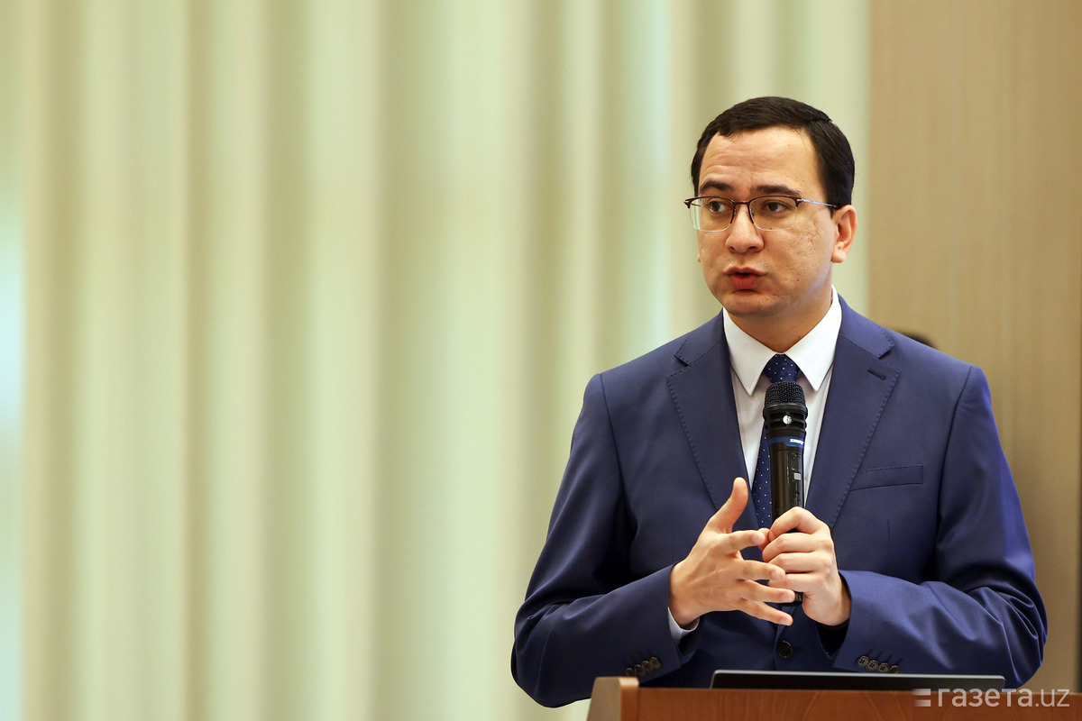 Рақамли технологиялар вазирининг биринчи ўринбосари Олимжон Умаров лавозимидан озод этилди