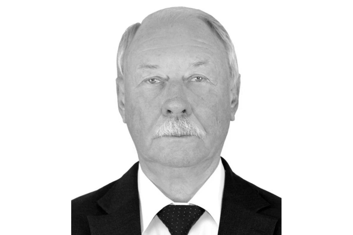 Президентнинг собиқ давлат маслаҳатчиси, бош вазир ўринбосари ва вазир Вячеслав Голишев вафот этди