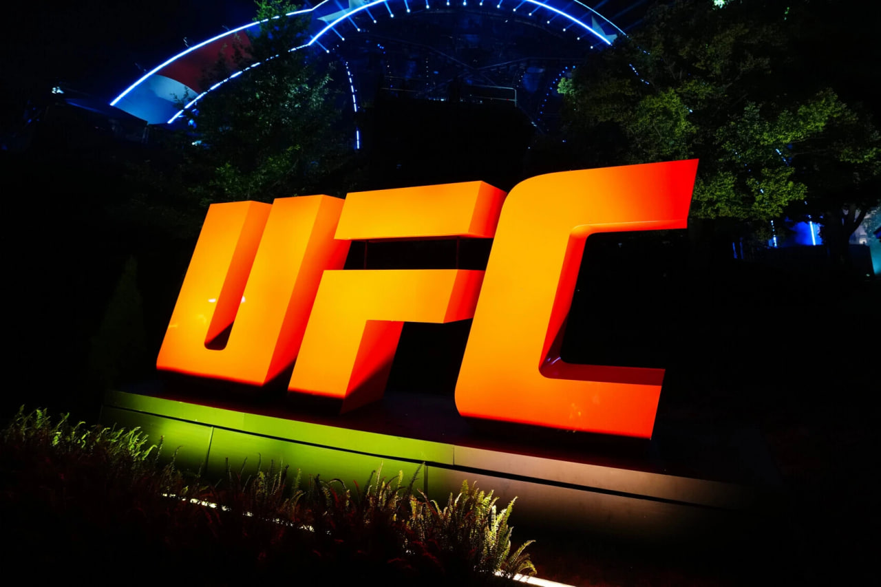 UFC эгаси Оқ уйда тадбир ўтказиш туфайли 30 миллион доллар зарар кўрди
